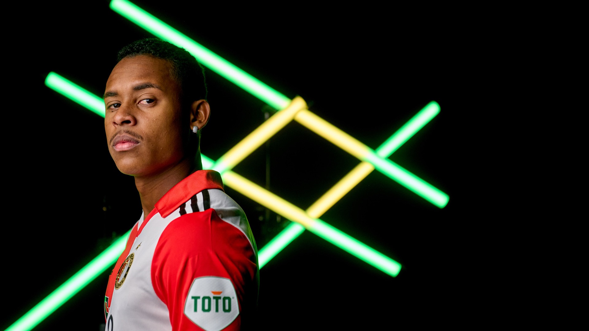 Paixão tekent tot 2027 bij Feyenoord